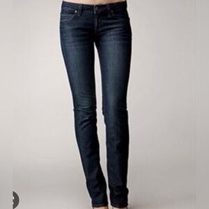 PAIGE Blue Heights Women’s Blue Dark Wash Denim Low Rise Skinny Jeans Size 27